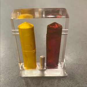 Vintage Art Deco Lucite Salt or Pepper Shaker – 1930s